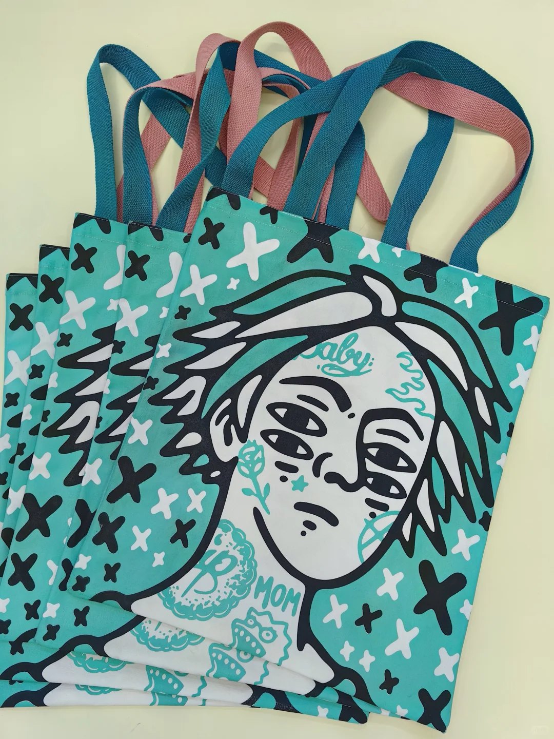 满幅双面双色手工丝网帆布袋印制完成