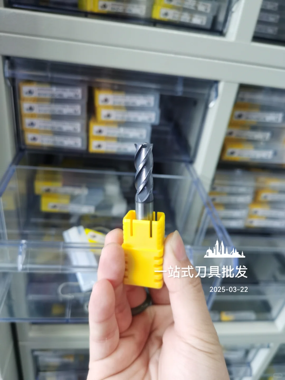 今年可太难了，五金人！