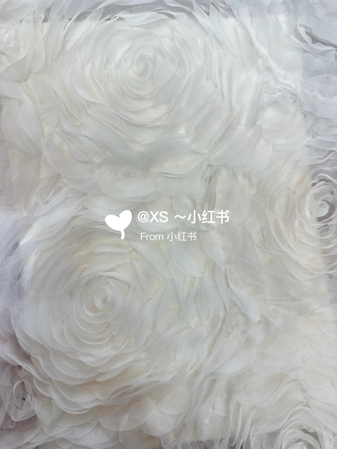 粉色玫瑰花?面料，少女心爆棚的面料！