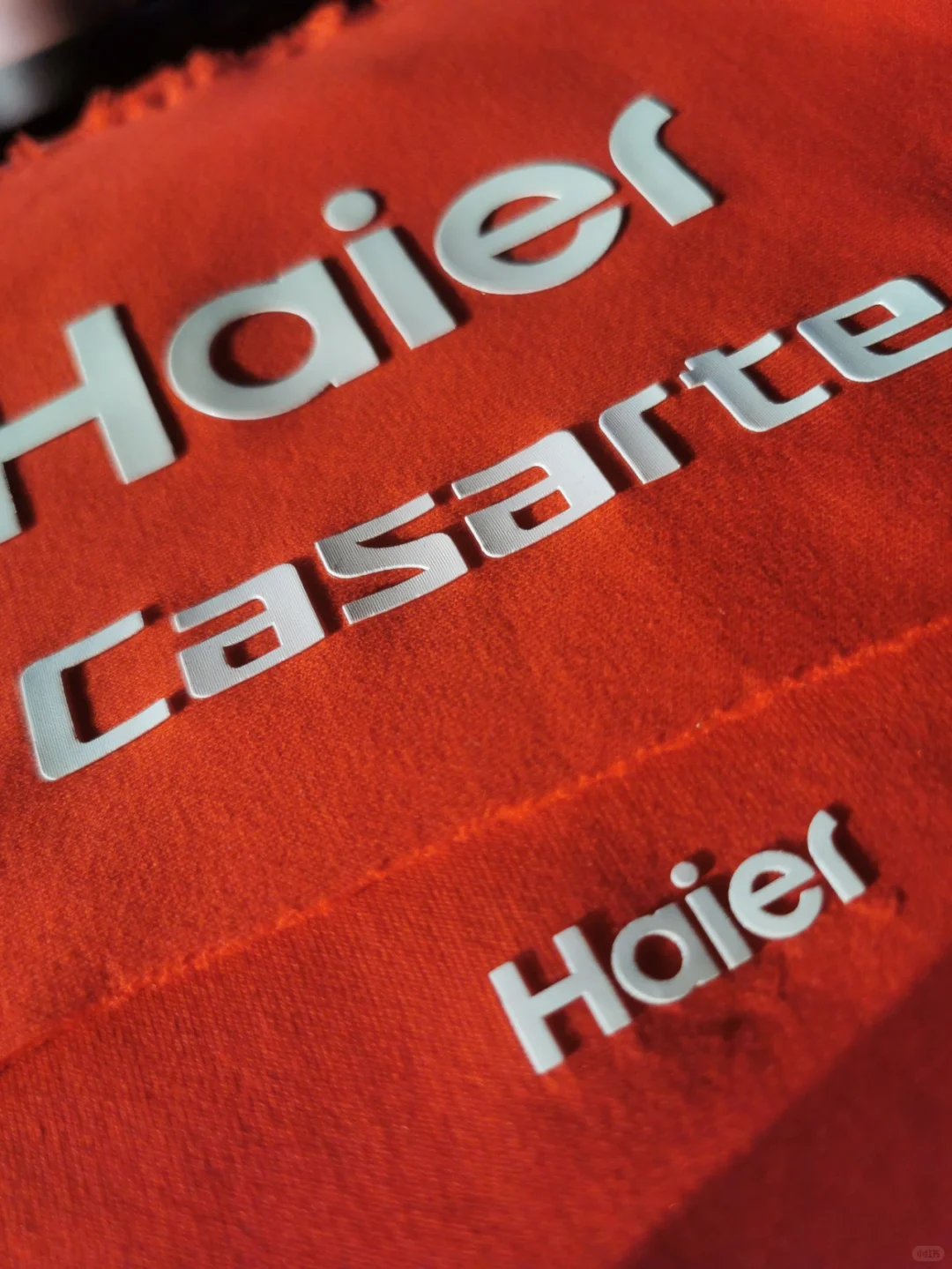 小批量定制服装厚胶感丝网印花