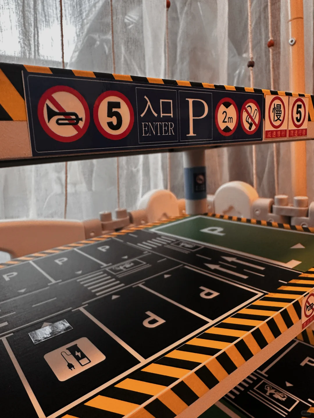 不需要很多钱?，但一定需要很多车车???