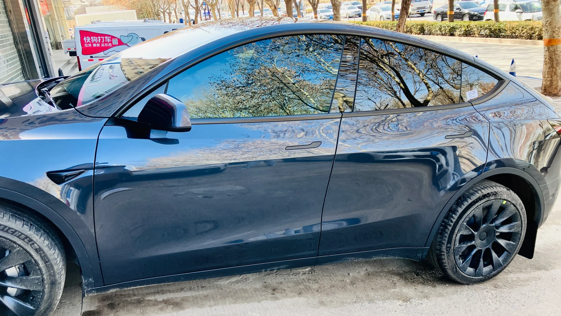 不愧是3M顶级膜，遇水变色！