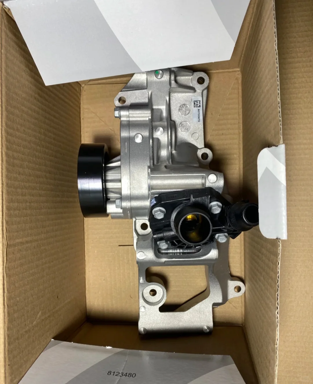 宝马B48原厂水泵