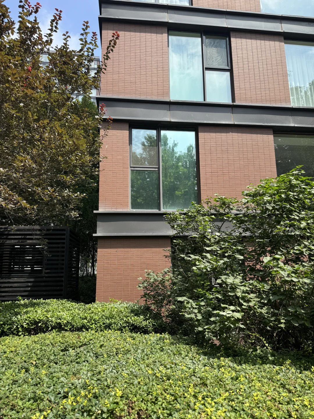 单向透视隔热膜（内看外，外看不到内）防窥