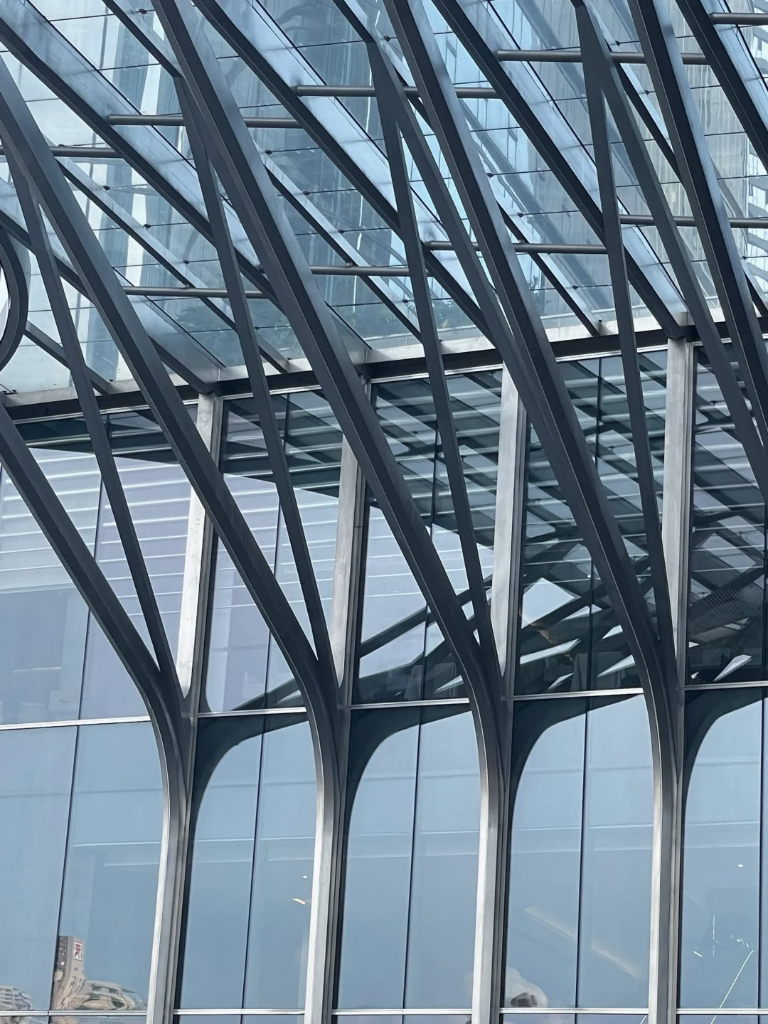 中洲湾的玻璃立面细节