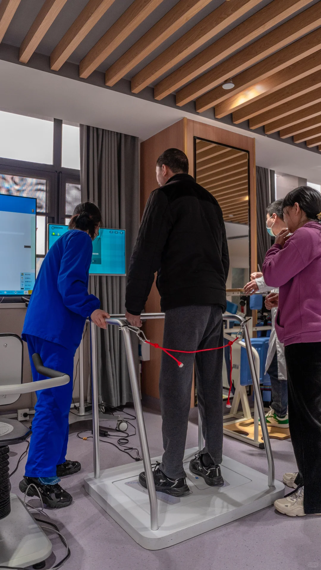 无奖竞猜-康复科的黑科技仪器