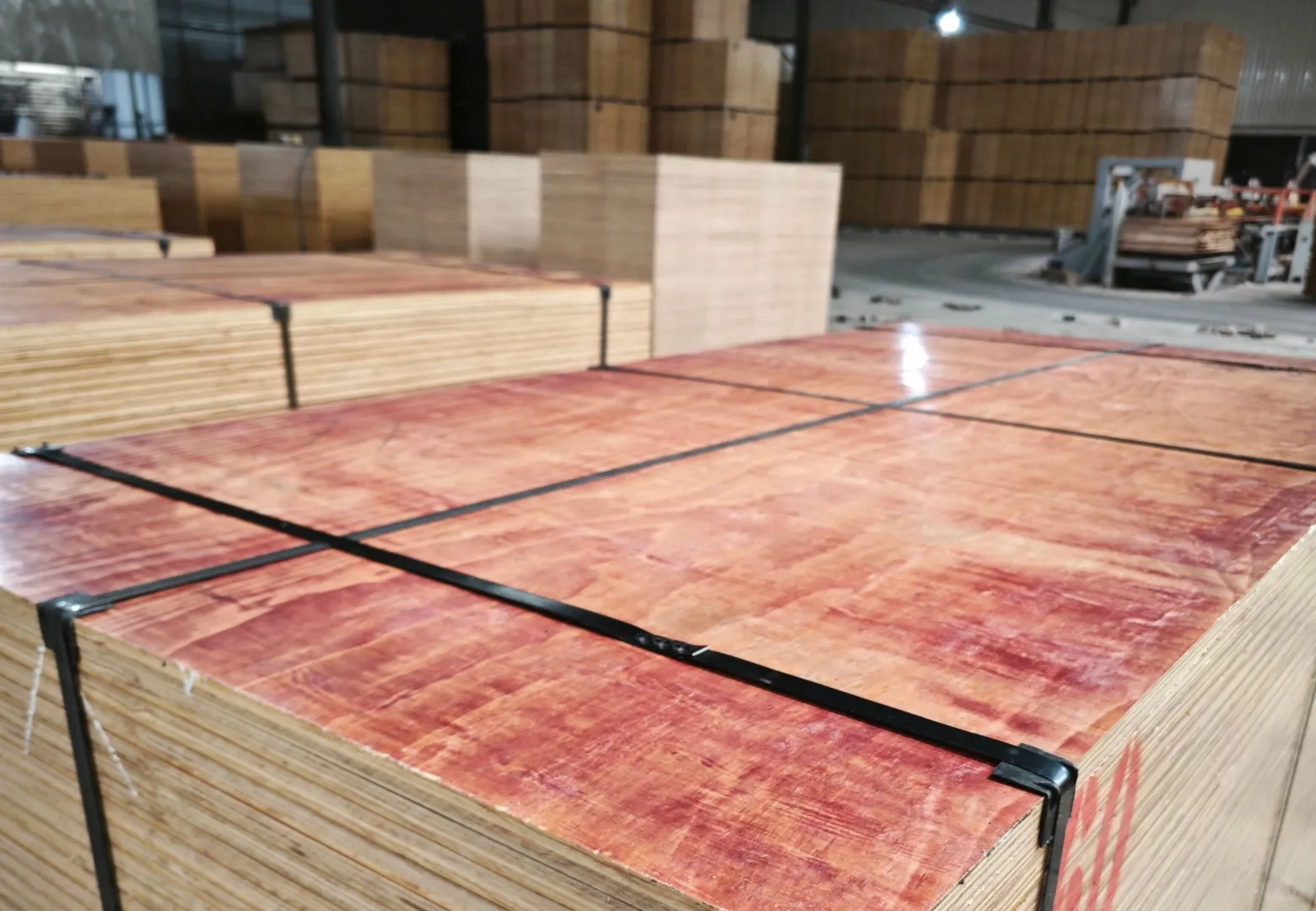 竹胶板木板片:多功能建筑模板的理想选择