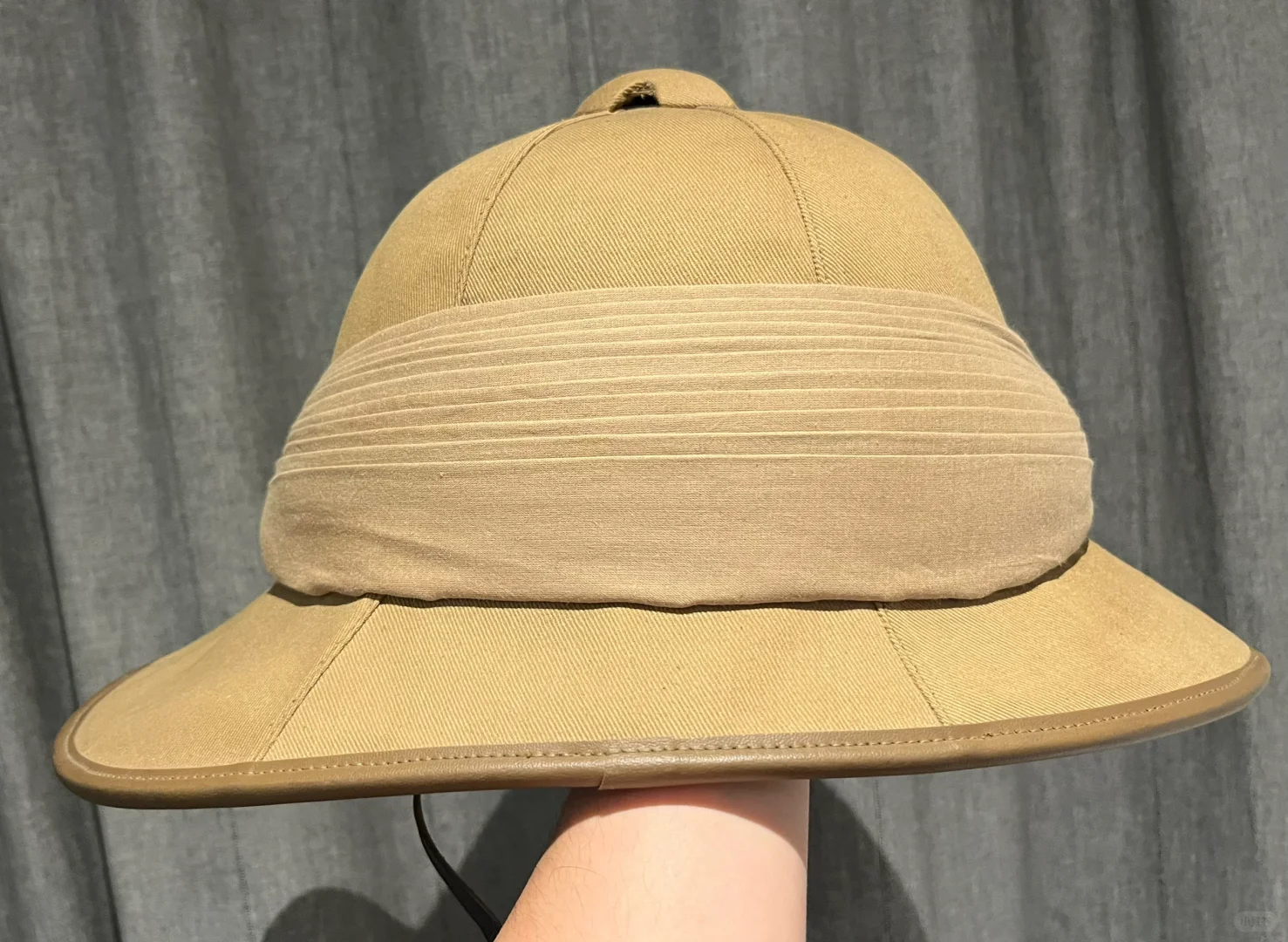 缠Puggaree的乐趣,和做头发是相通的