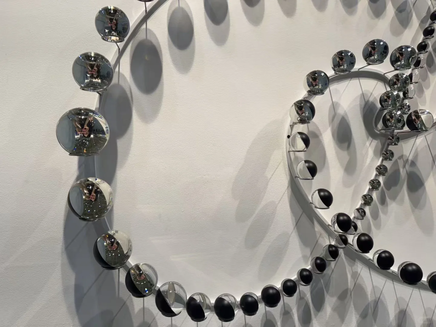 Frieze Seoul 上的陶瓷与玻璃（上）