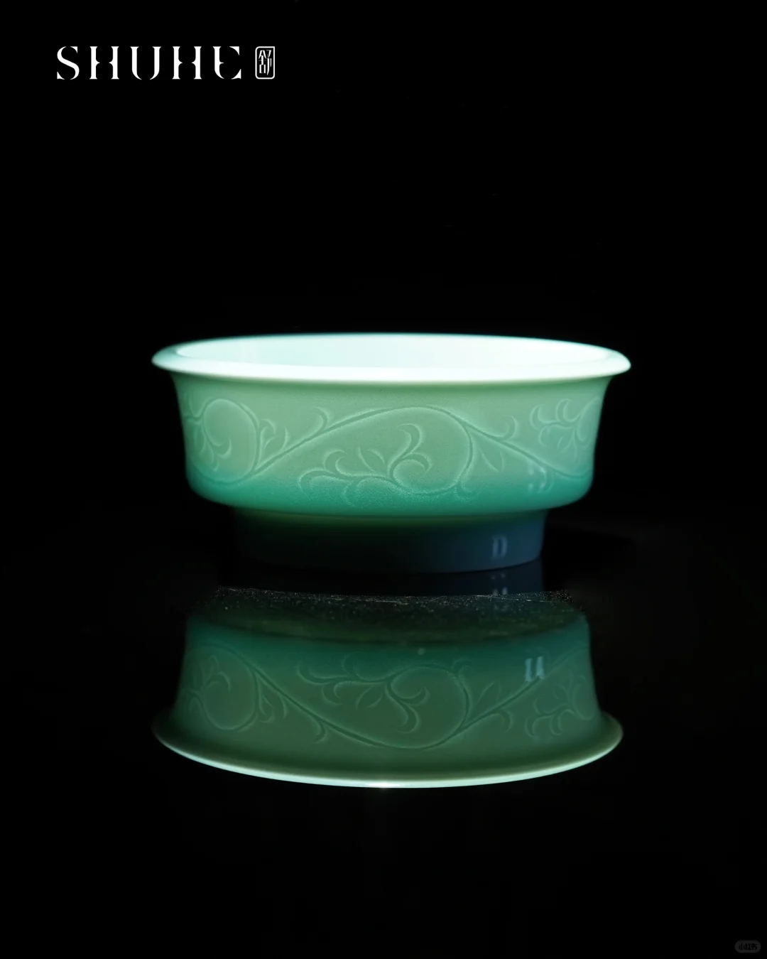 薄胎瓷丨薄似蝉翼 亮如玻璃