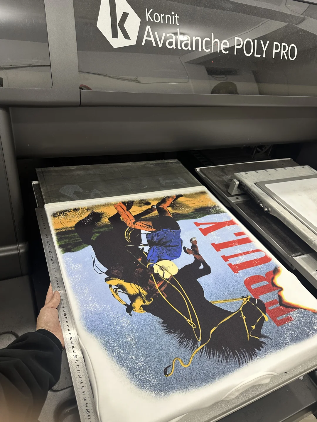 再也不用担心印花尺寸不够大了