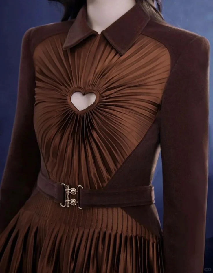 服装设计细节-压褶