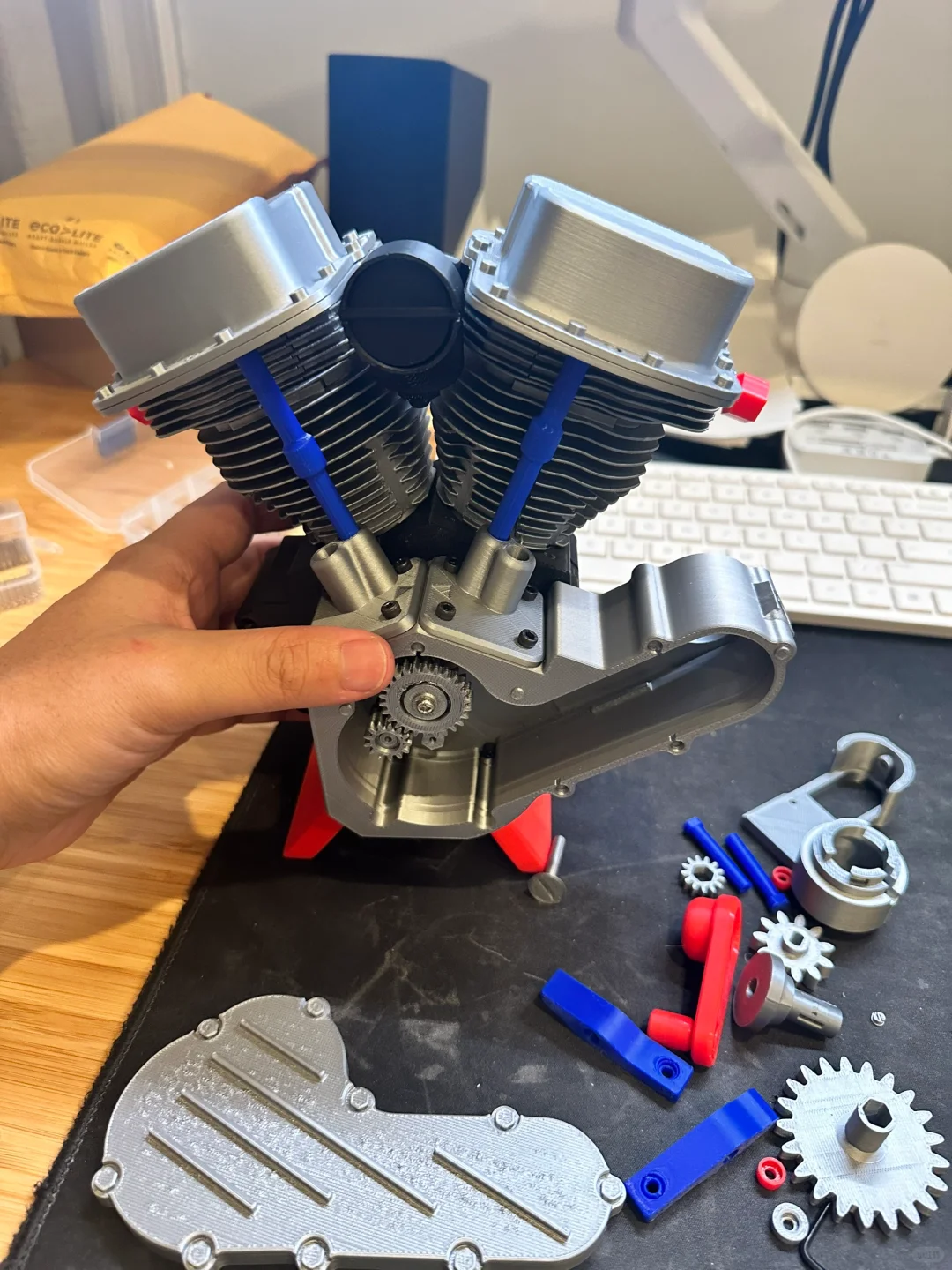 3D打印 - 摩托车双杠发动机