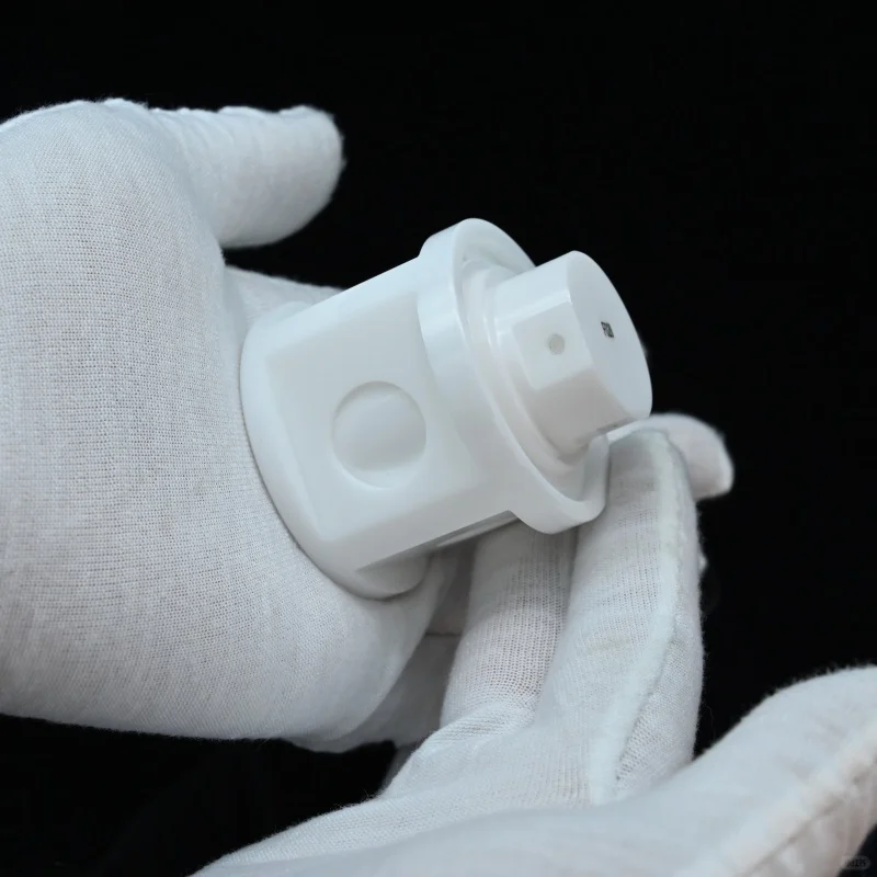 氧化锆陶瓷结构件是如何加工的