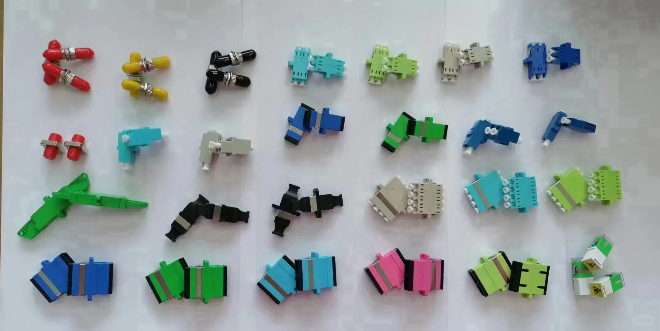 ?光纤适配器全品类现货！