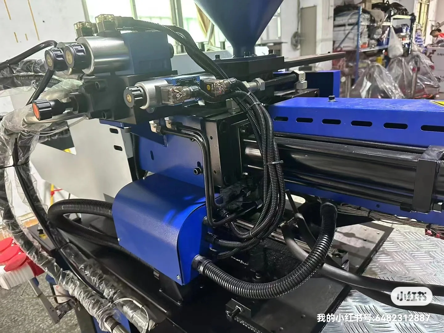 伺服节能注塑机