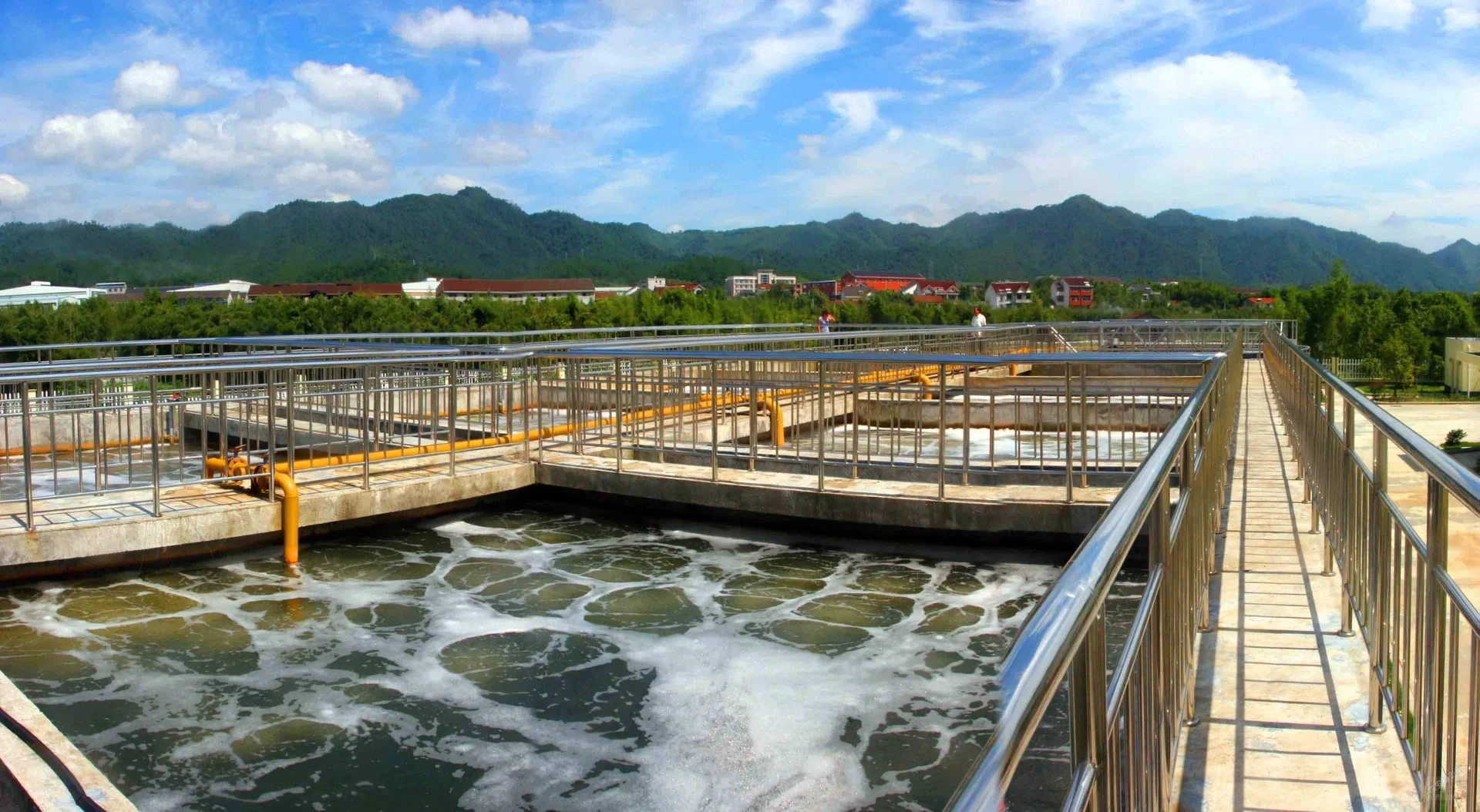 活性炭吸附法处理工业废水的优点