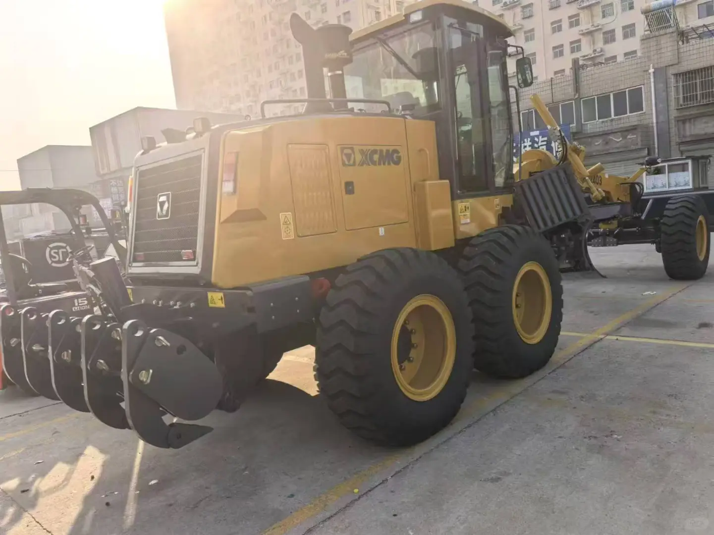 徐工工程机械外贸，求外贸公司合作