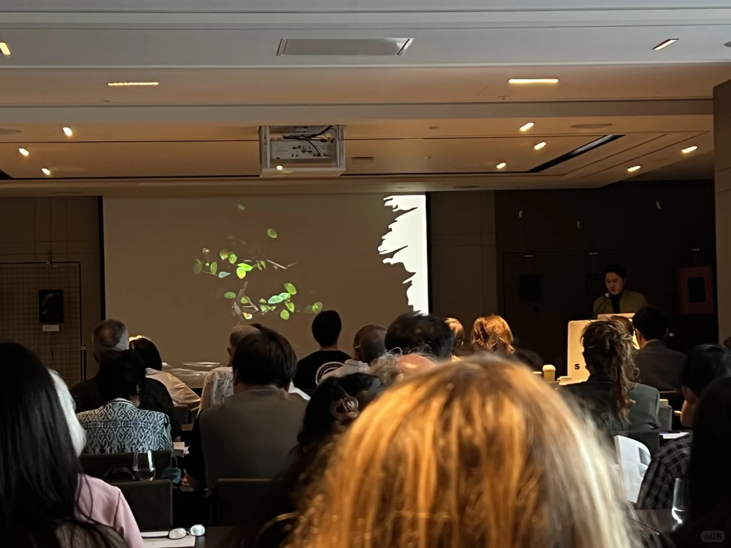 全息艺术实验室的《显籽图》 ，2023年