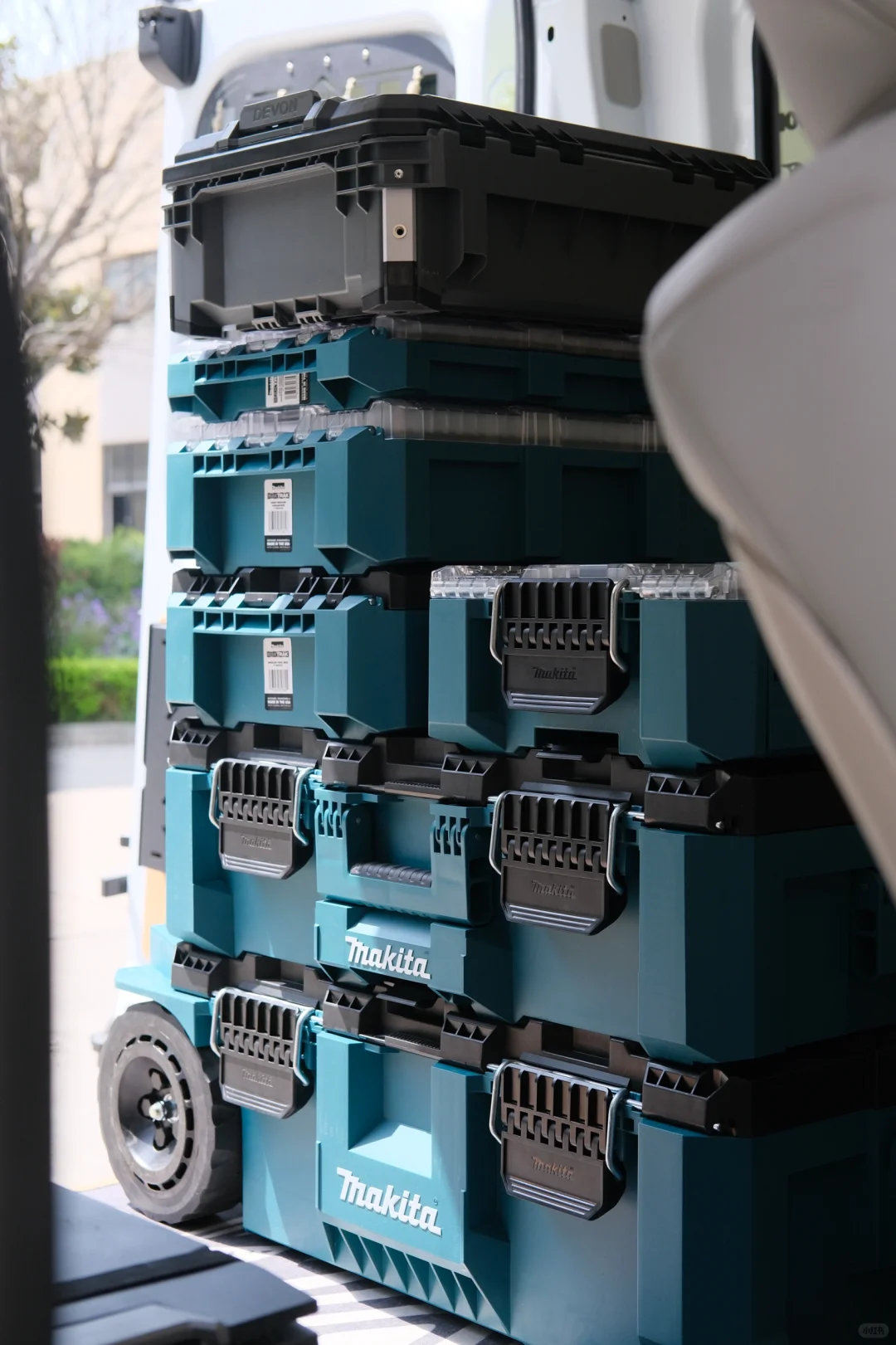 堆叠工具箱系统哪家强？