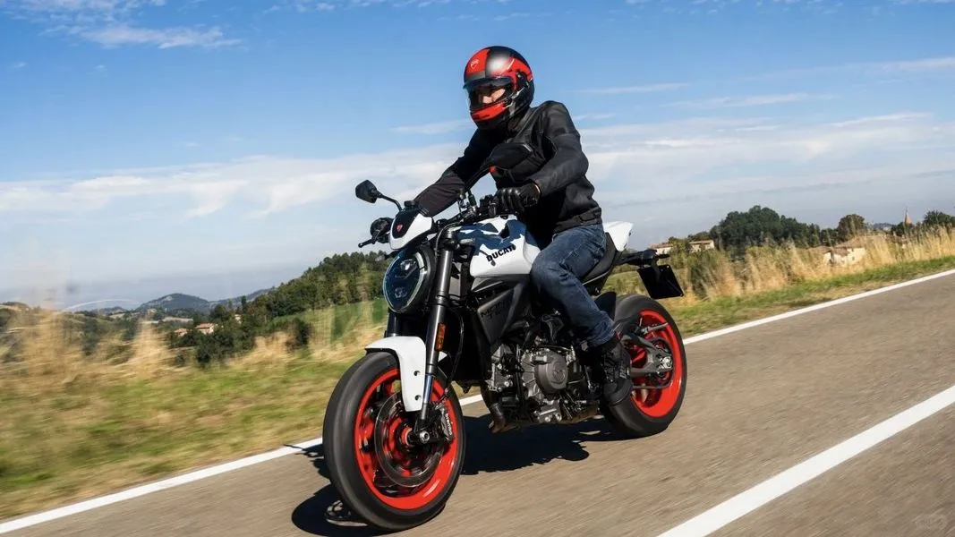 2026款杜卡迪Monster发布 换装890 V2发动机