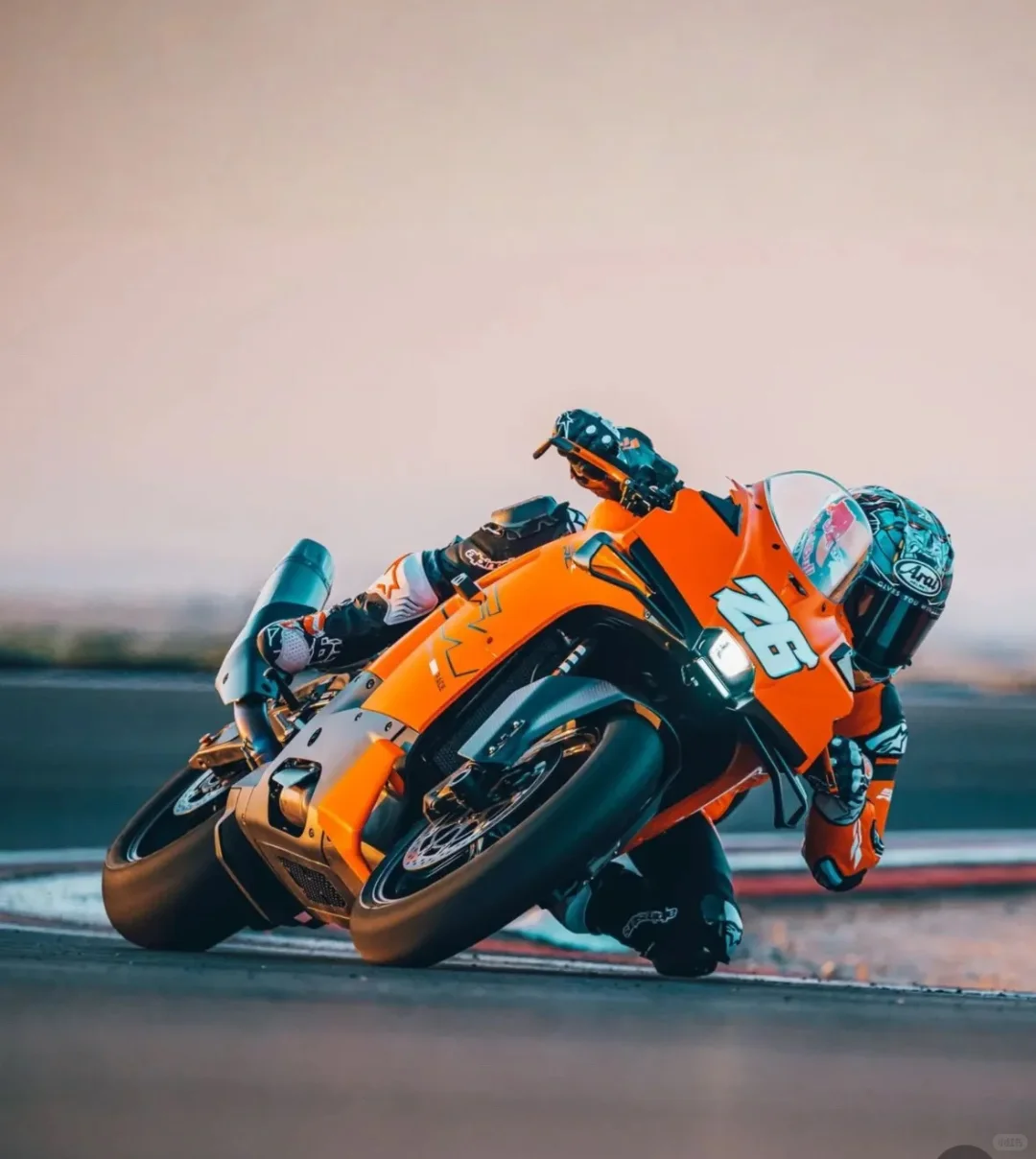 ✴️KTM 终于官宣全新 2026 KTM 990 RC R