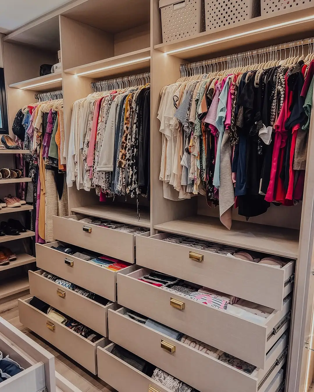 一眼心动‼️收纳师换季衣橱整理技巧大公开