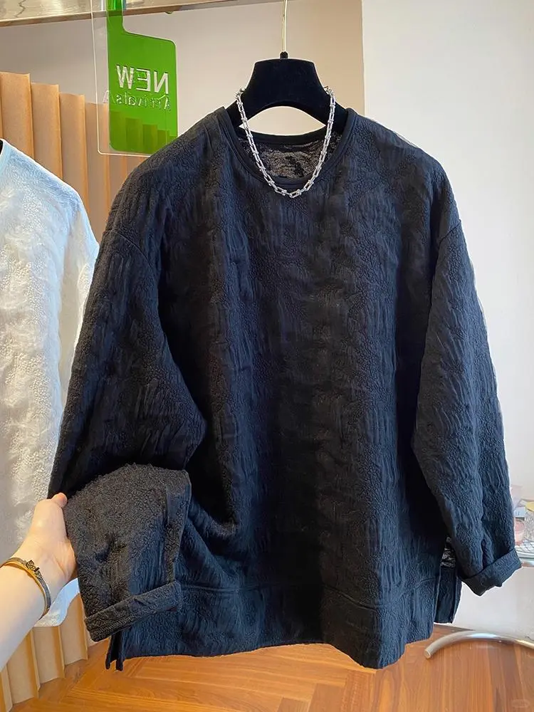 白色肌理褶皱T恤，气质感拿捏了！