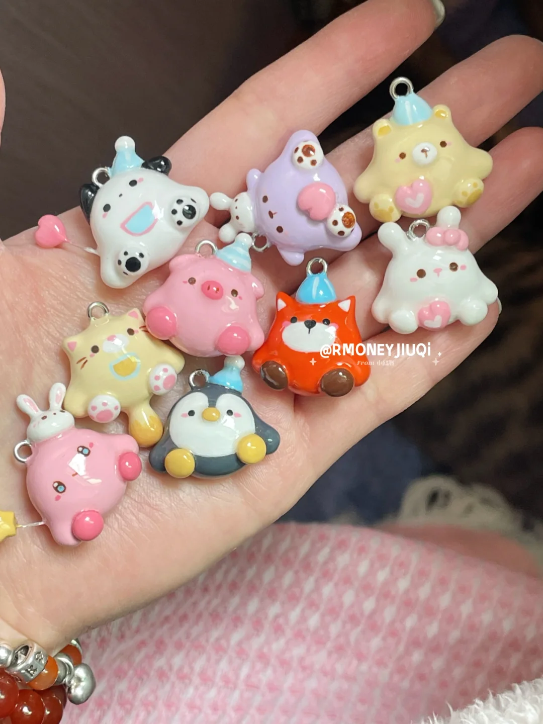 看我用粘土捏了些什么?