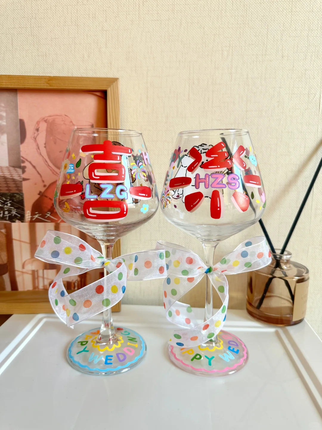 可可爱爱的婚礼敬酒杯，送在我心趴上了