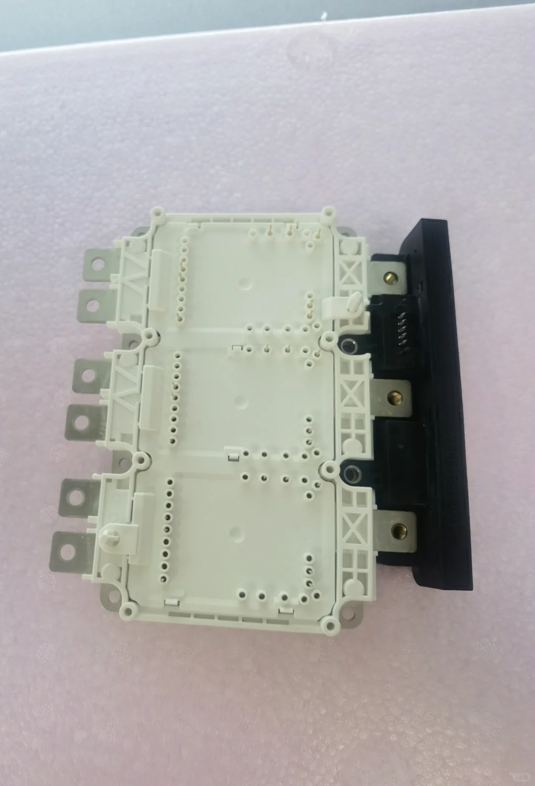 sic驱动方案+汽车级元器件配套