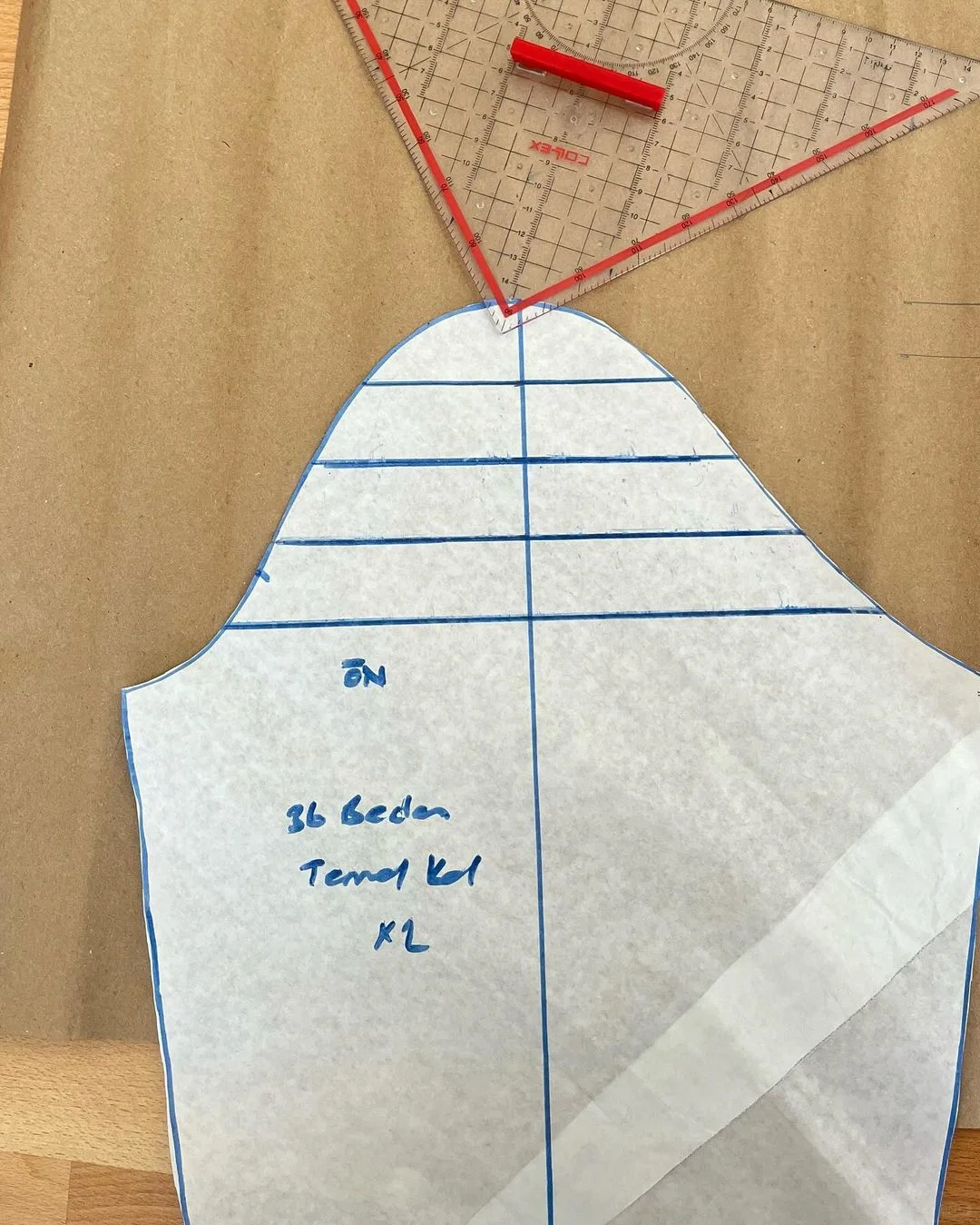 六张图教你制作好看的褶皱泡泡袖