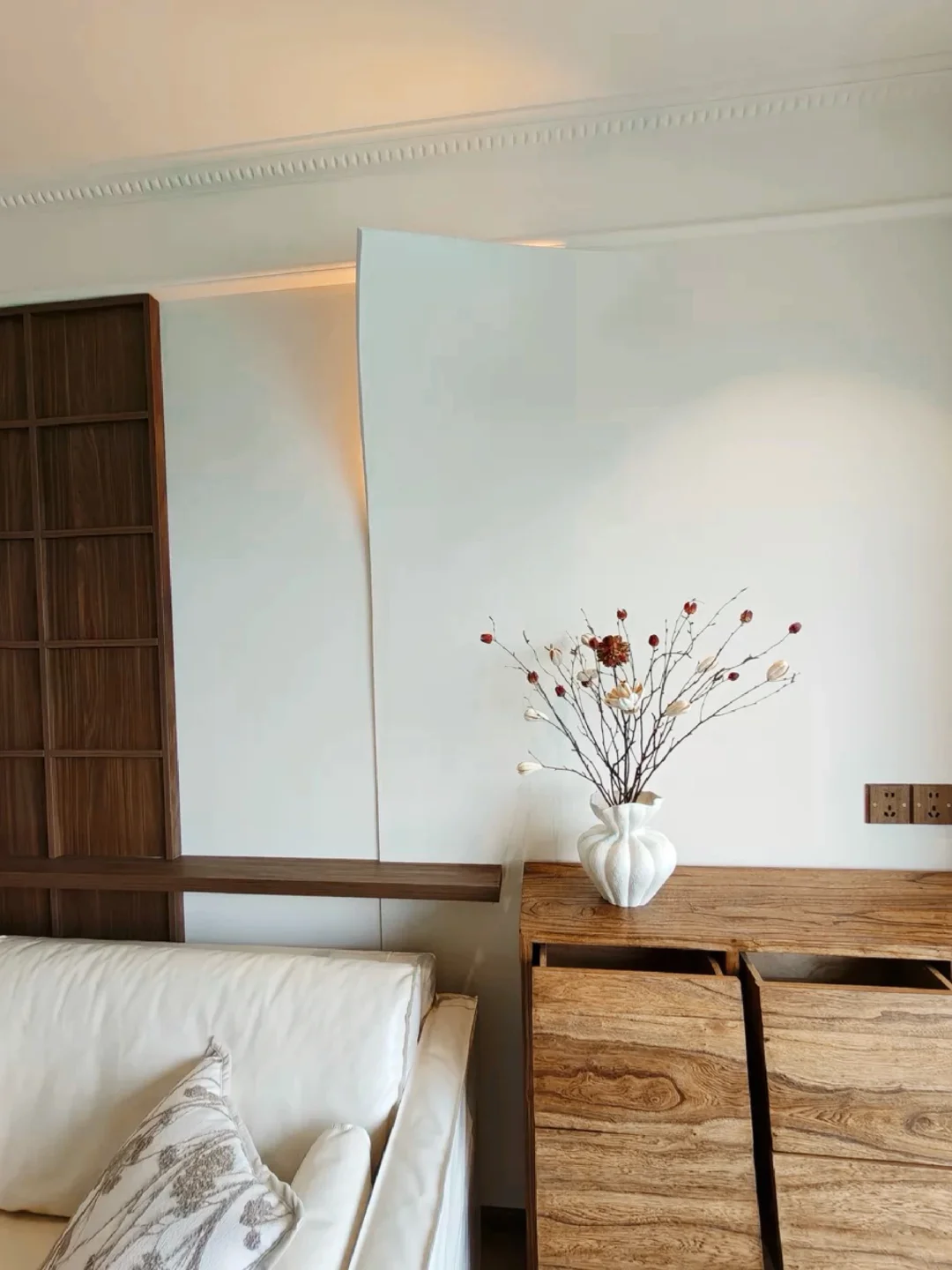 新家快递｜小小花瓶拿捏秋天的氛围感?