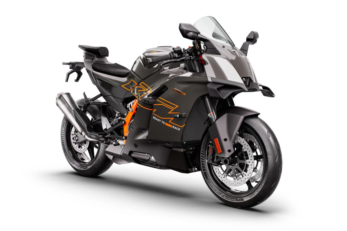 ✴️KTM 终于官宣全新 2026 KTM 990 RC R