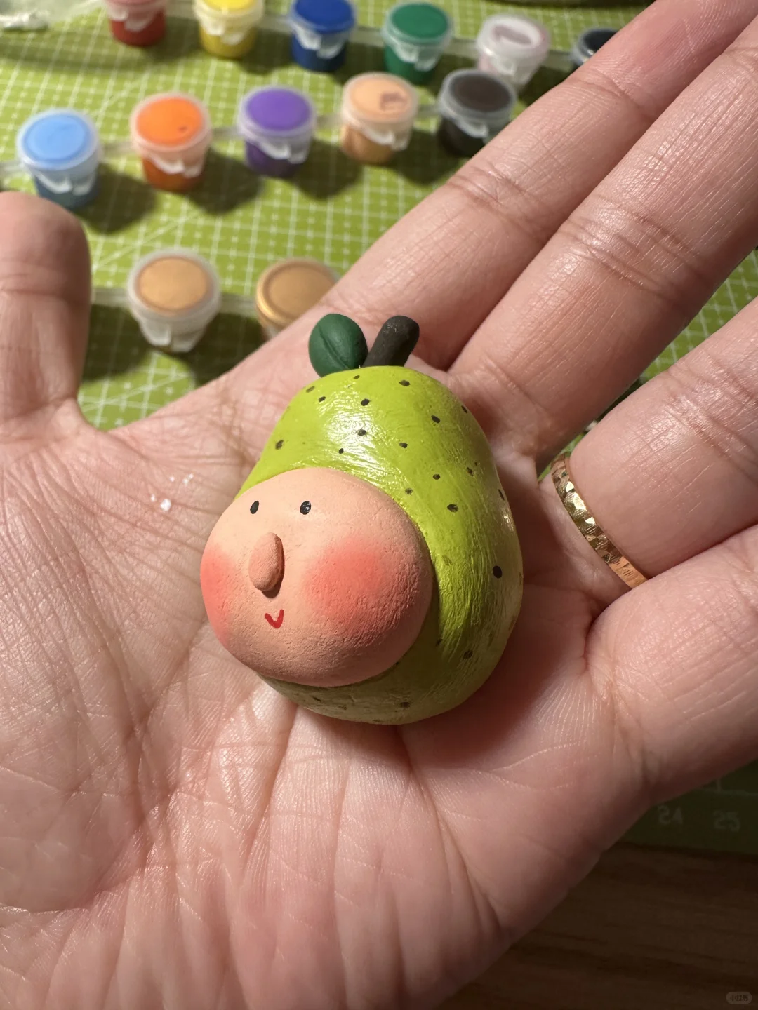 石塑粘土｜一枚憨憨的阿呆梨?