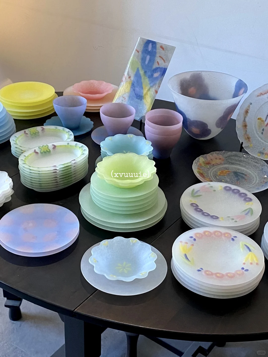 景德镇雕塑瓷厂zui喜欢的店?手作玻璃粉烧