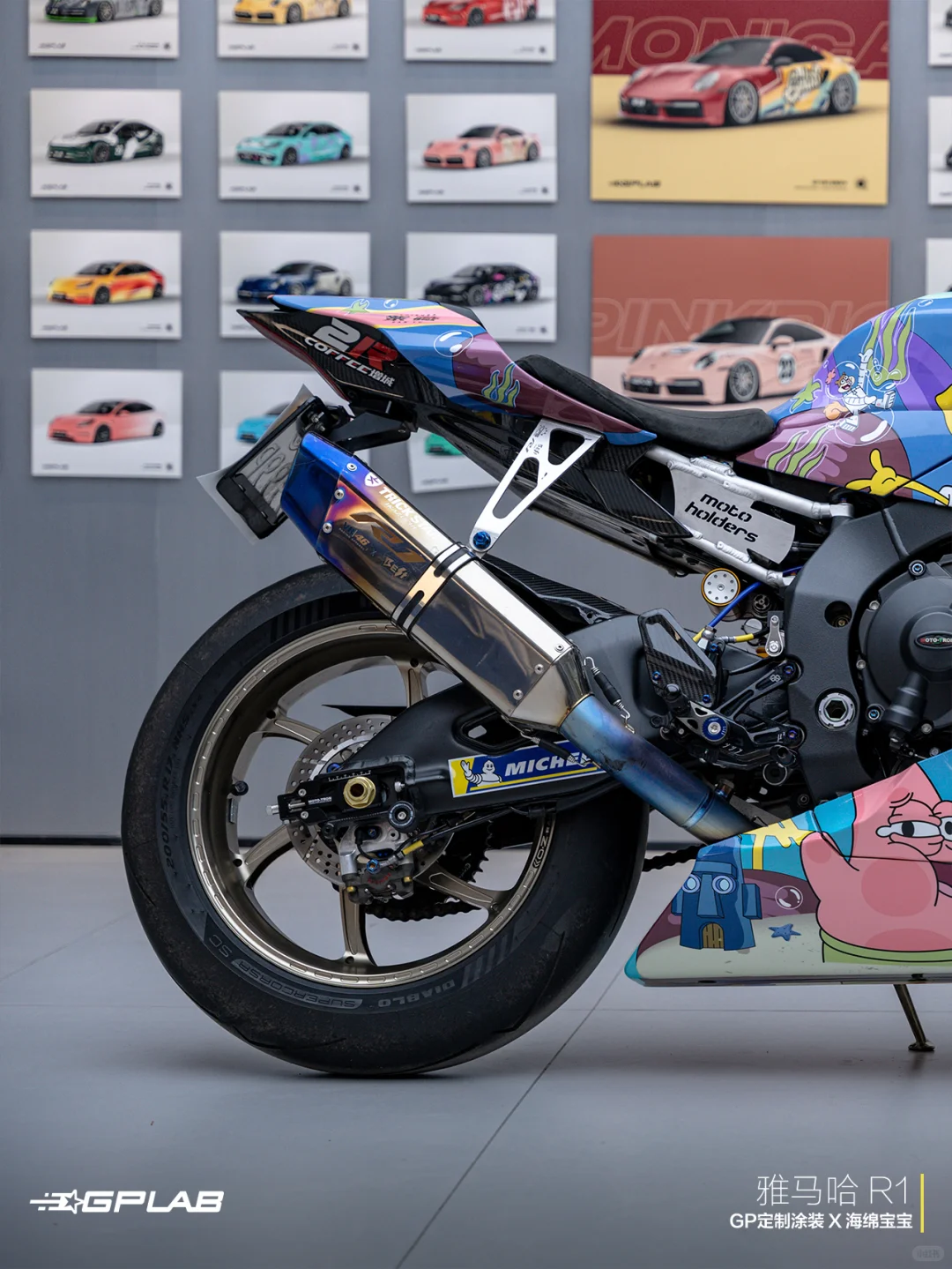 【超燃】雅马哈R1变身海绵宝宝,太酷炫了!