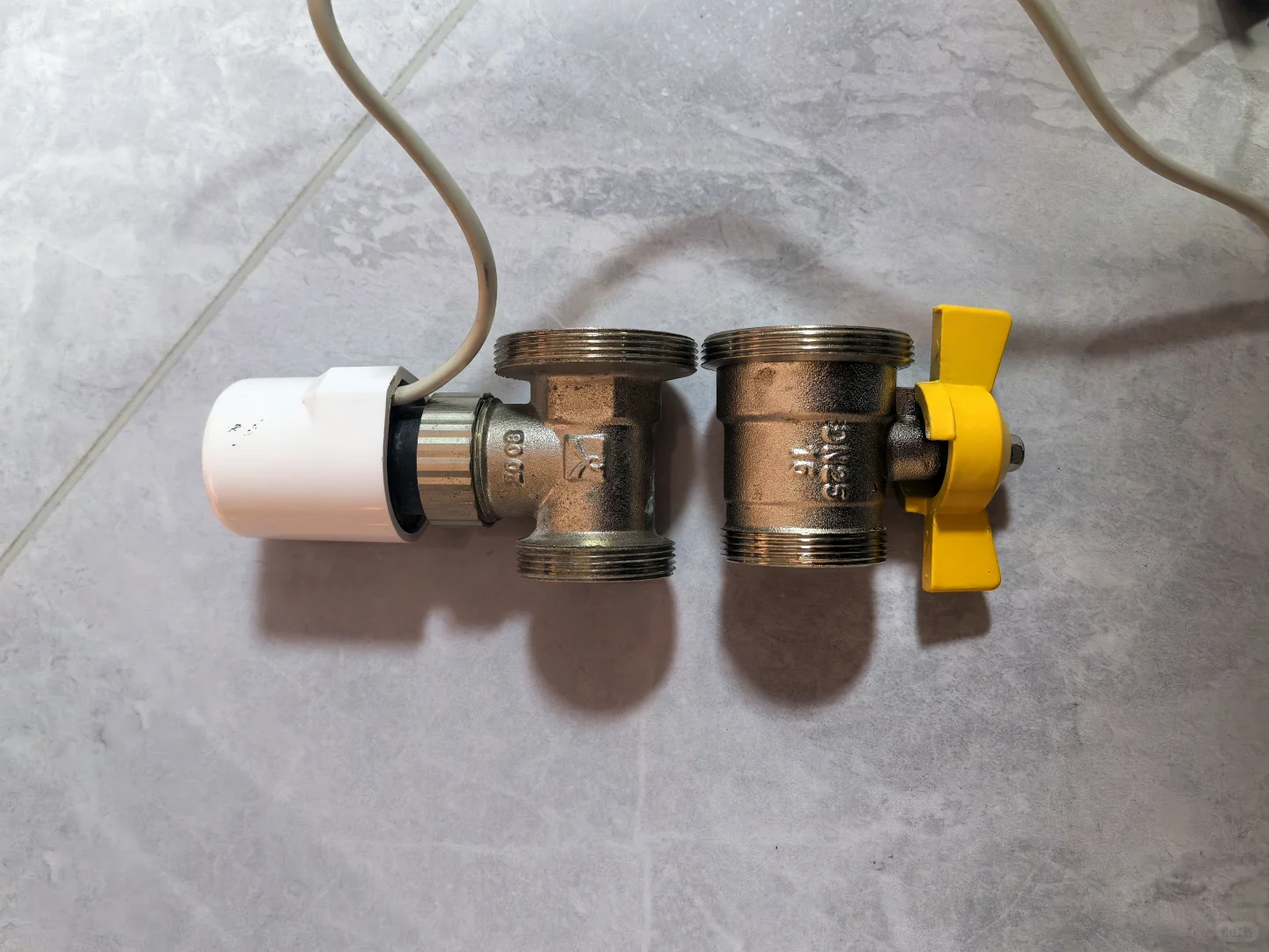 地暖温控阀拆掉管用吗？