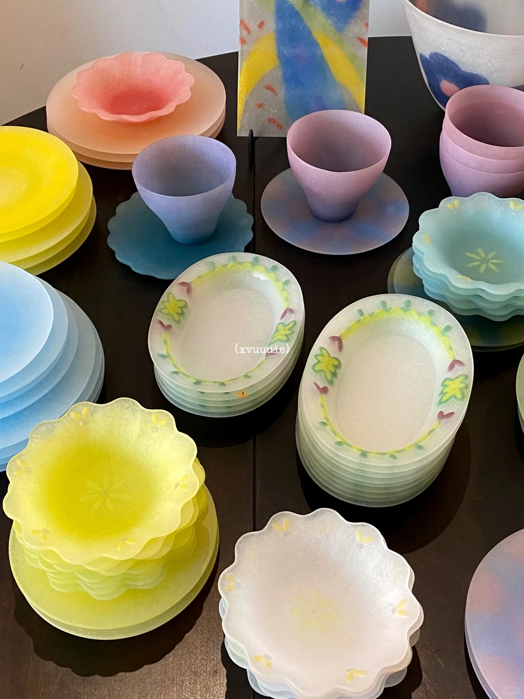 景德镇雕塑瓷厂zui喜欢的店?手作玻璃粉烧