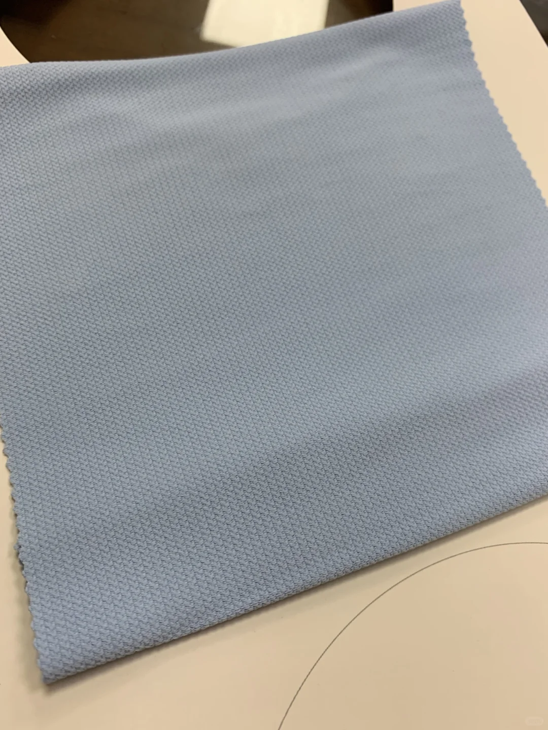 找面料，找面料叫什麼名稱呢，請教這是誰