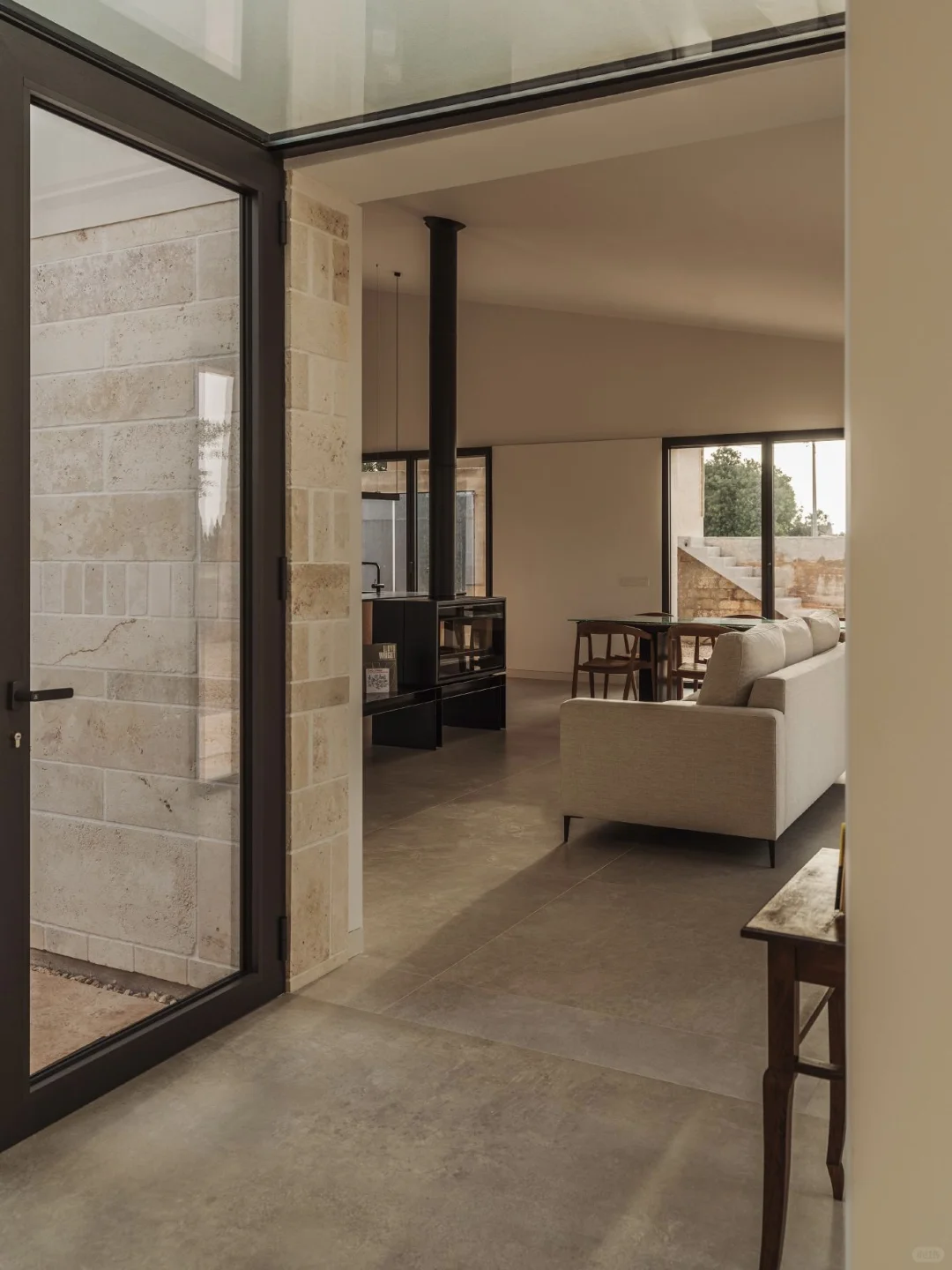 乡野美学|把建筑隐入泥土,与土地重修旧好