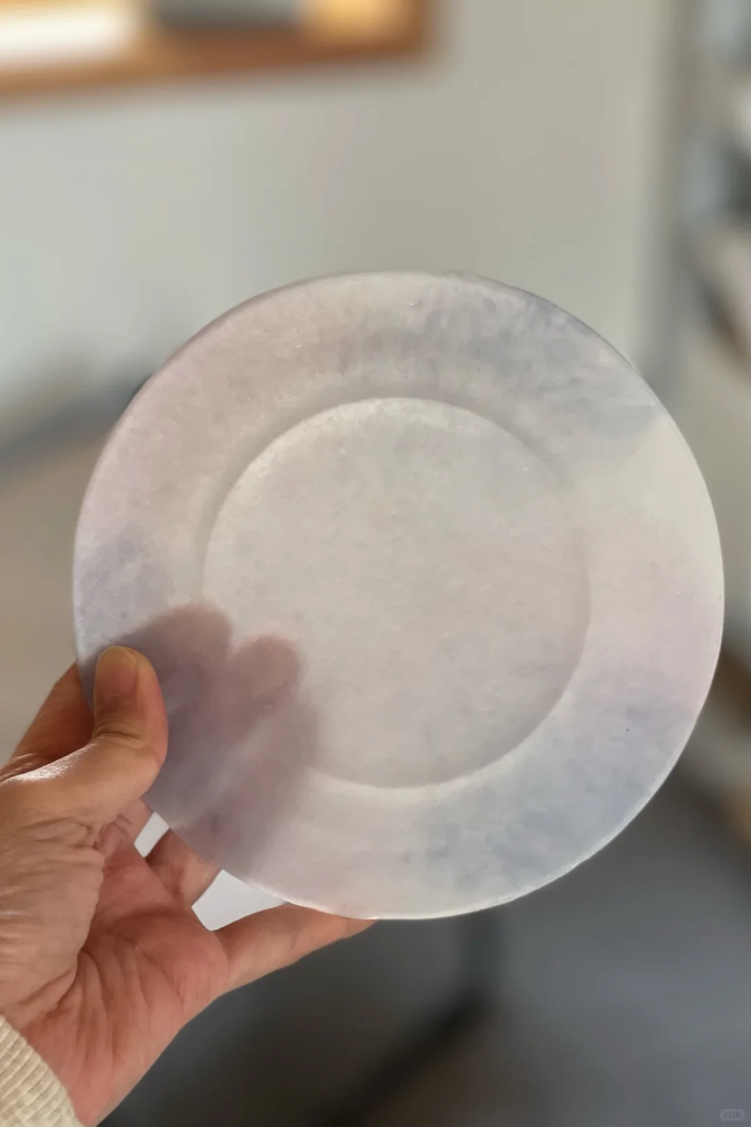 这家玻璃有两副面孔