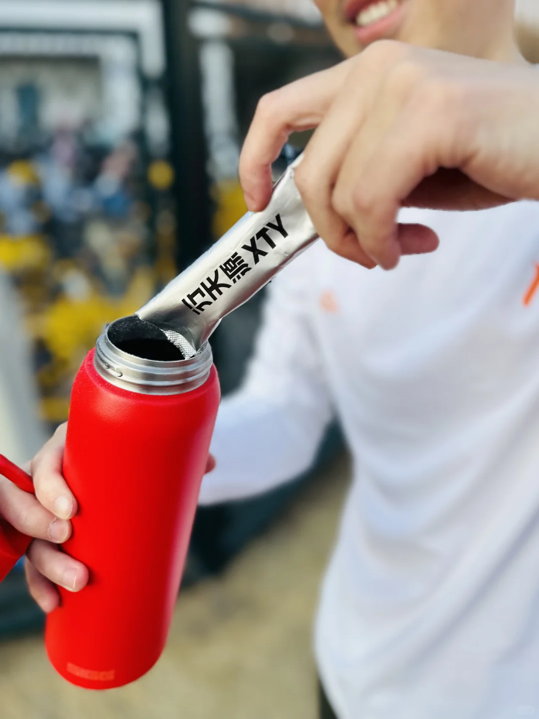 跑步路上的“能量飞船”，行天源电解质饮料…