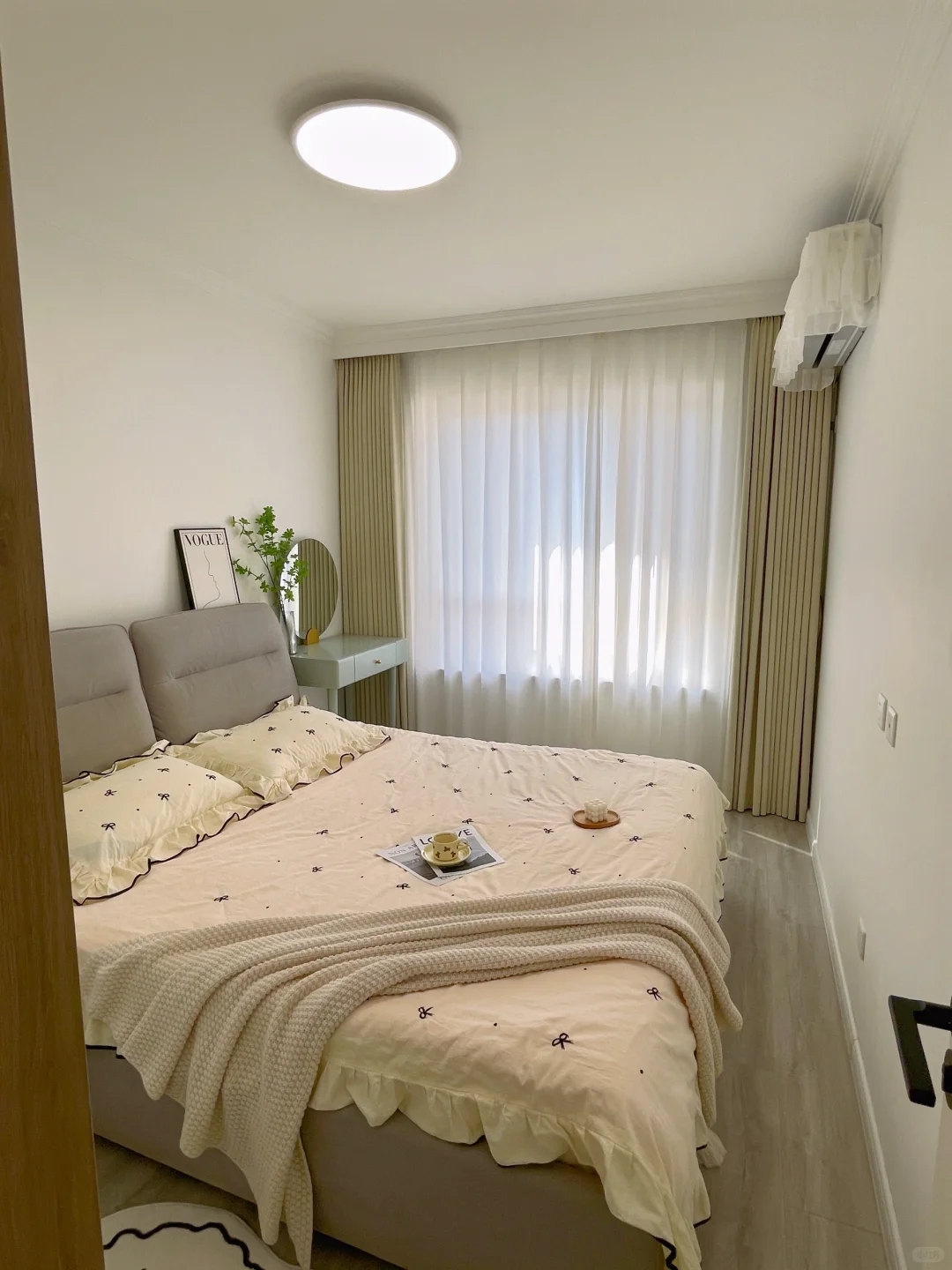 我妈说:你把家打扫的这么干净,不累嘛?