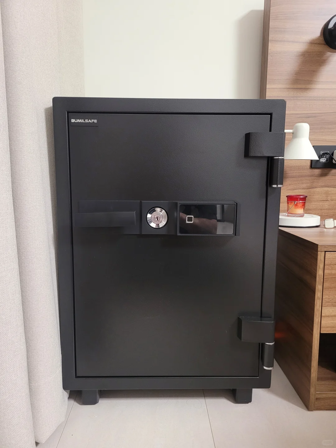 BUMIL--小偷看了都摇头的保险柜