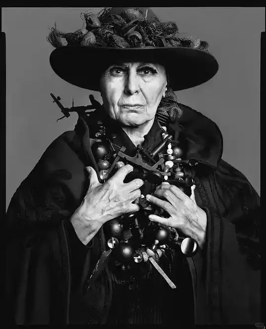 穿衣也是一场行为艺术～