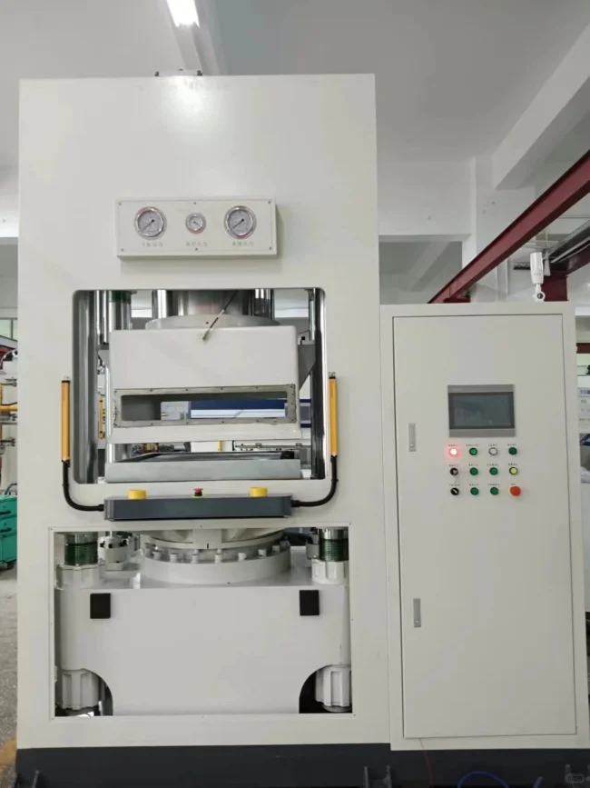 陶瓷基板真空热压成型机