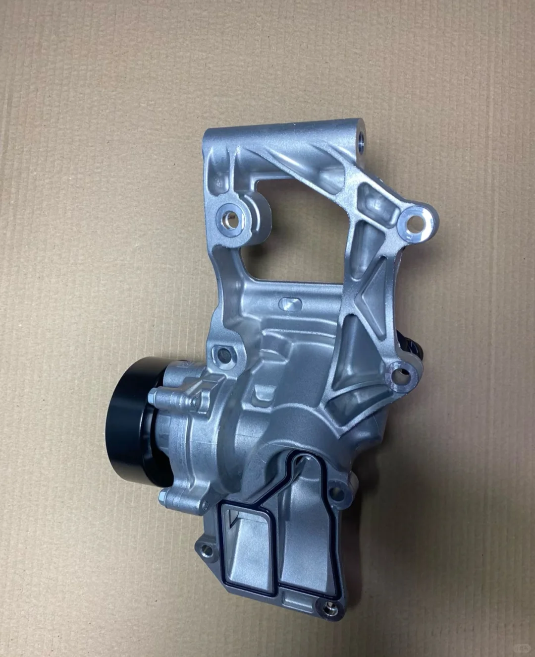 宝马B48原厂水泵