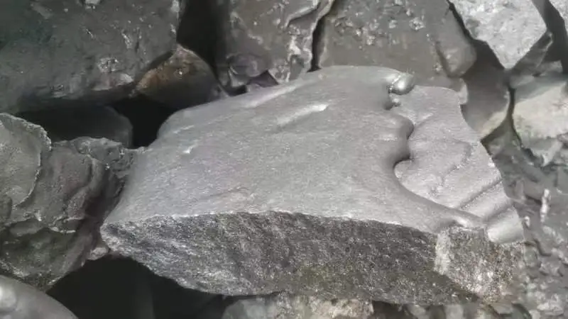 重生之入坑铁合金做销售