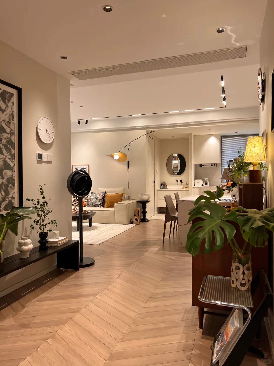 去住舒适的房子，然后越过越好